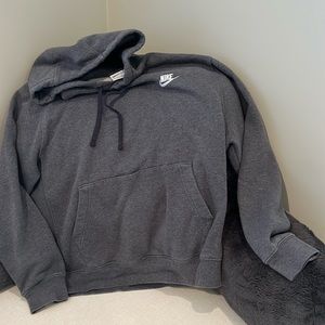 Nike hooded sweater, M